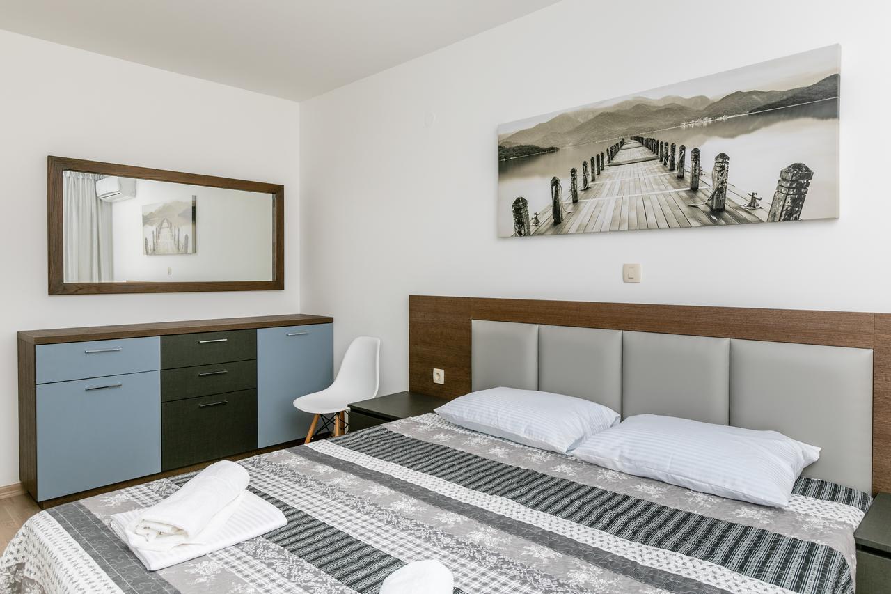 Dimax Impera Apartment Budva